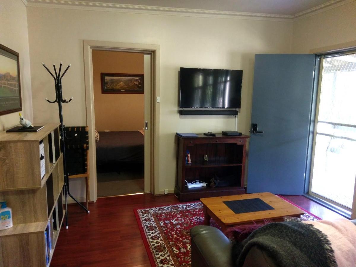 Cockatoo Cabin Halls Gap Exteriör bild